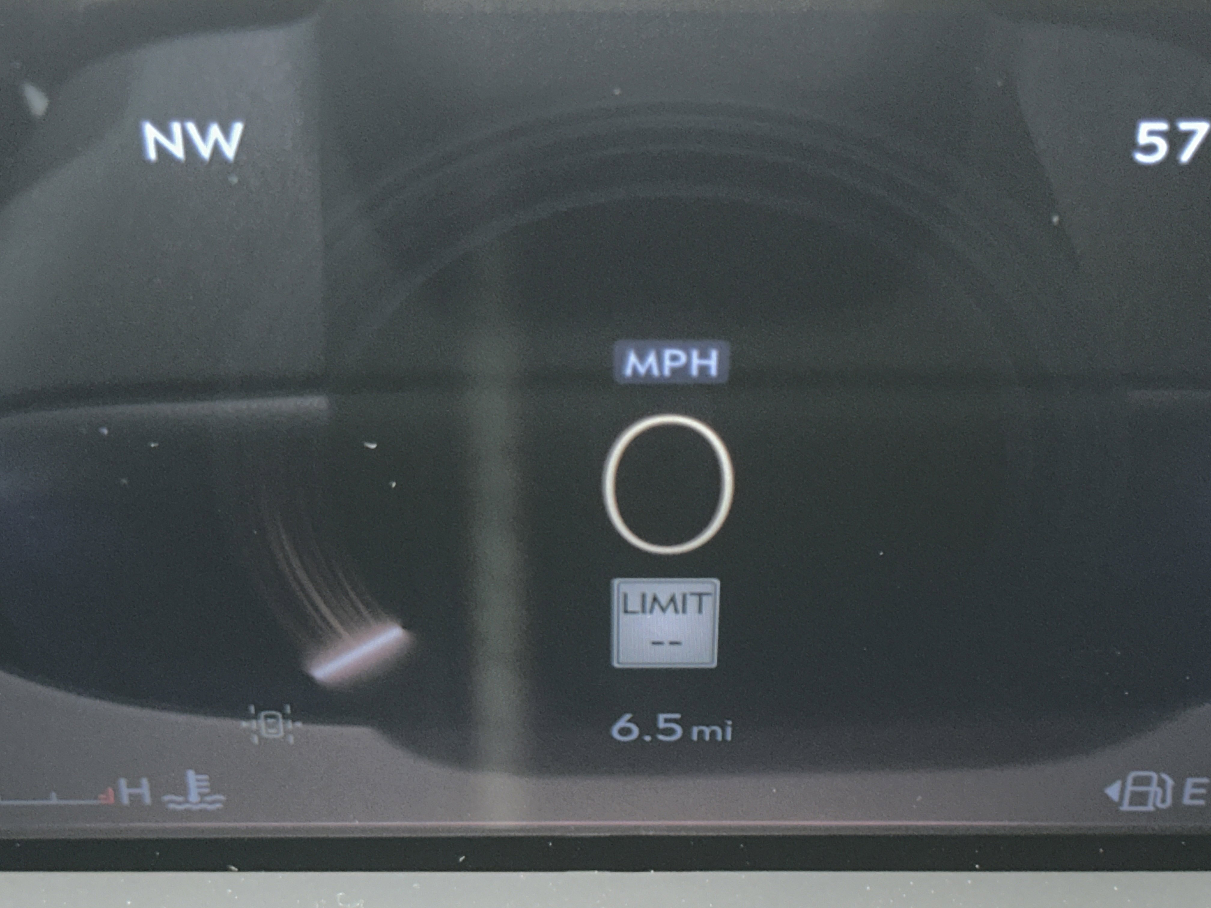 New 2025 Lincoln Aviator AWD image 13