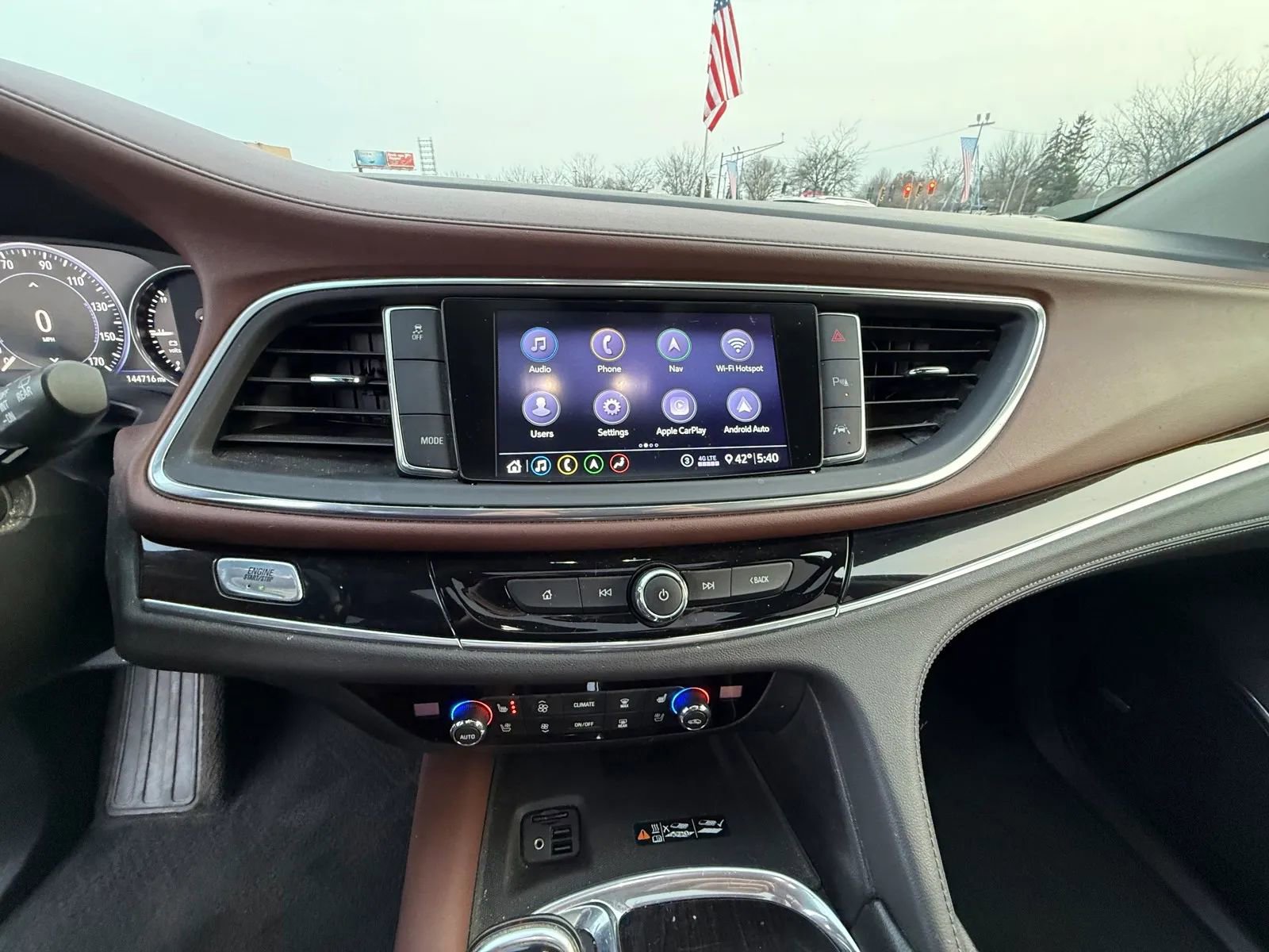 Used 2020 Buick Enclave Avenir w/ Avenir Technology Package image 23