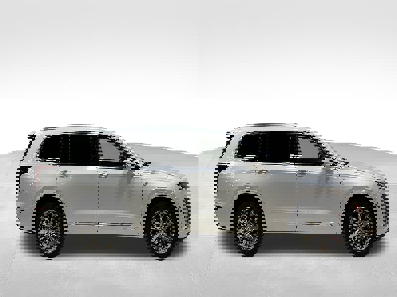 Used 2024 Cadillac XT6 Premium Luxury w/ LPO, Floor Liner Package image 3