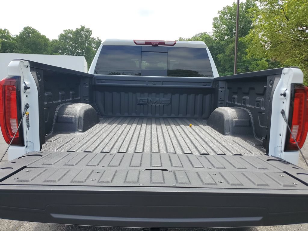 New 2026 GMC Sierra 1500 AT4 w/ AT4 Premium Package AWD/4WD image 8