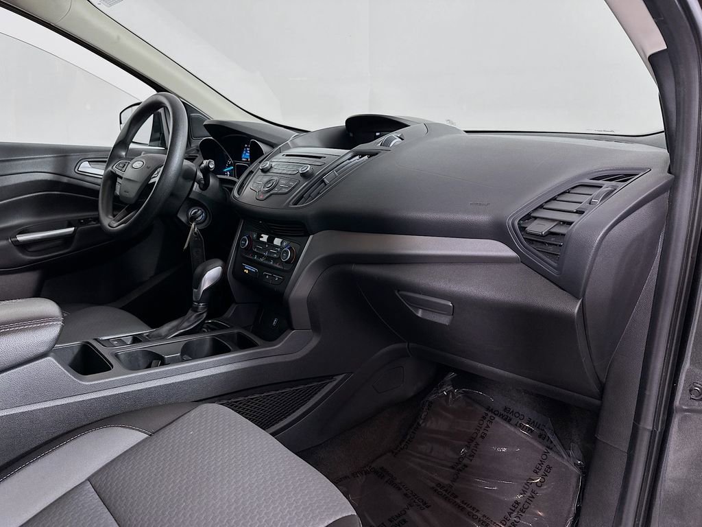 Used 2018 Ford Escape SE image 29