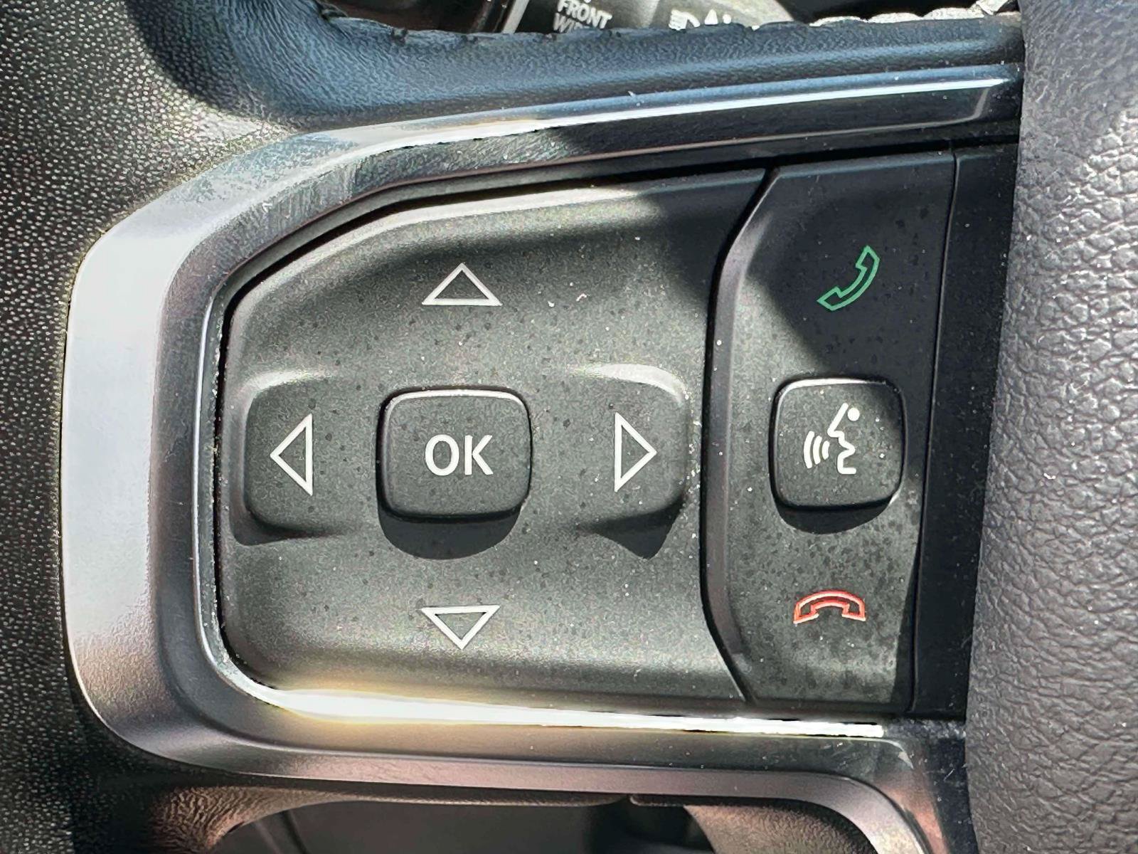 Used 2024 RAM 1500 Laramie AWD/4WD image 20