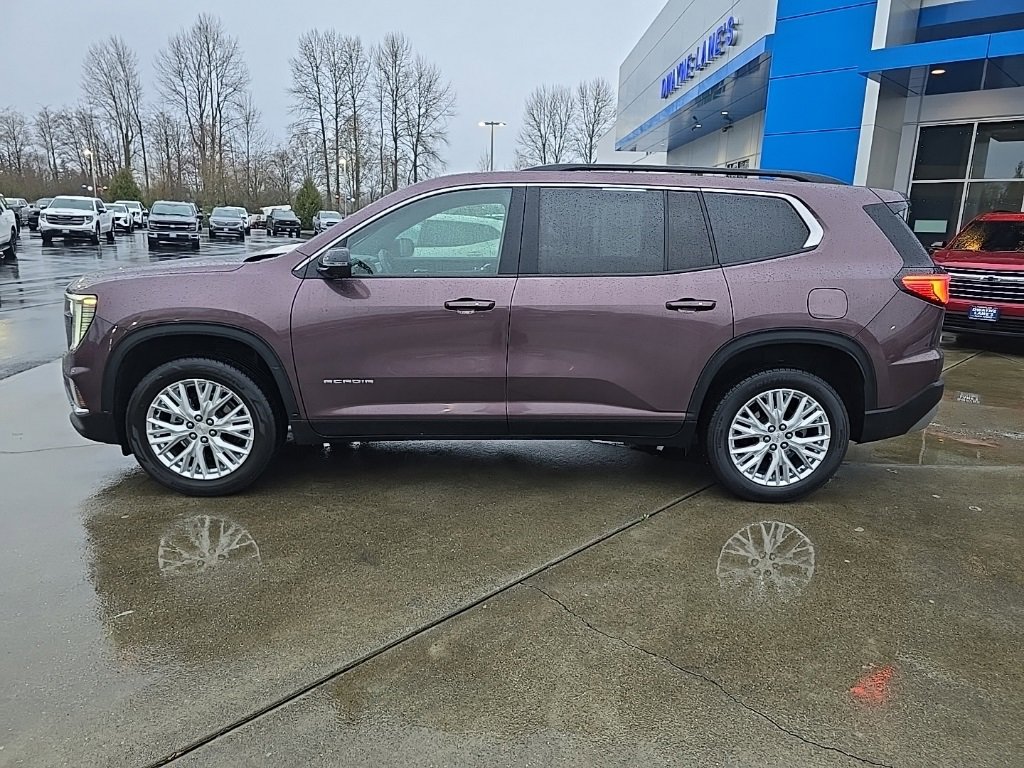 Used 2024 GMC Acadia Elevation image 2