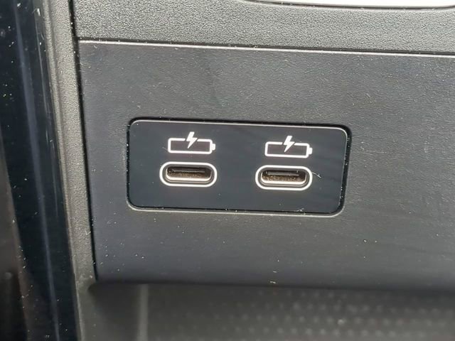 Used 2025 BMW X2 xDrive28i image 26