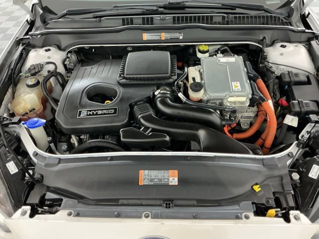 Used 2016 Ford Fusion SE w/ Equipment Group 502A FWD image 31