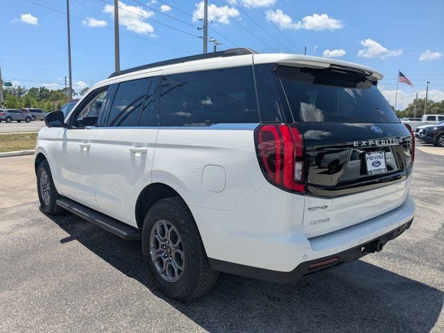 Used 2025 Ford Expedition Active RWD image 7