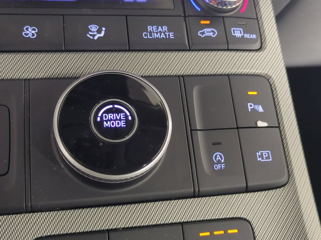 Used 2024 Hyundai Palisade SEL FWD image 31