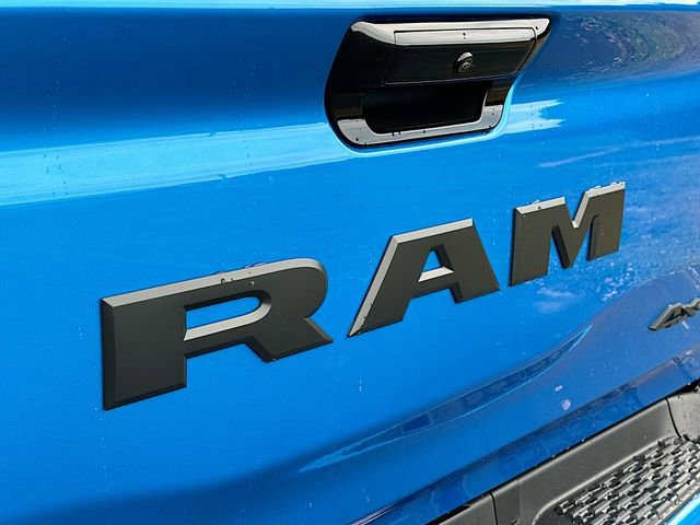 New 2026 RAM 1500 4x4 Crew Cab image 19