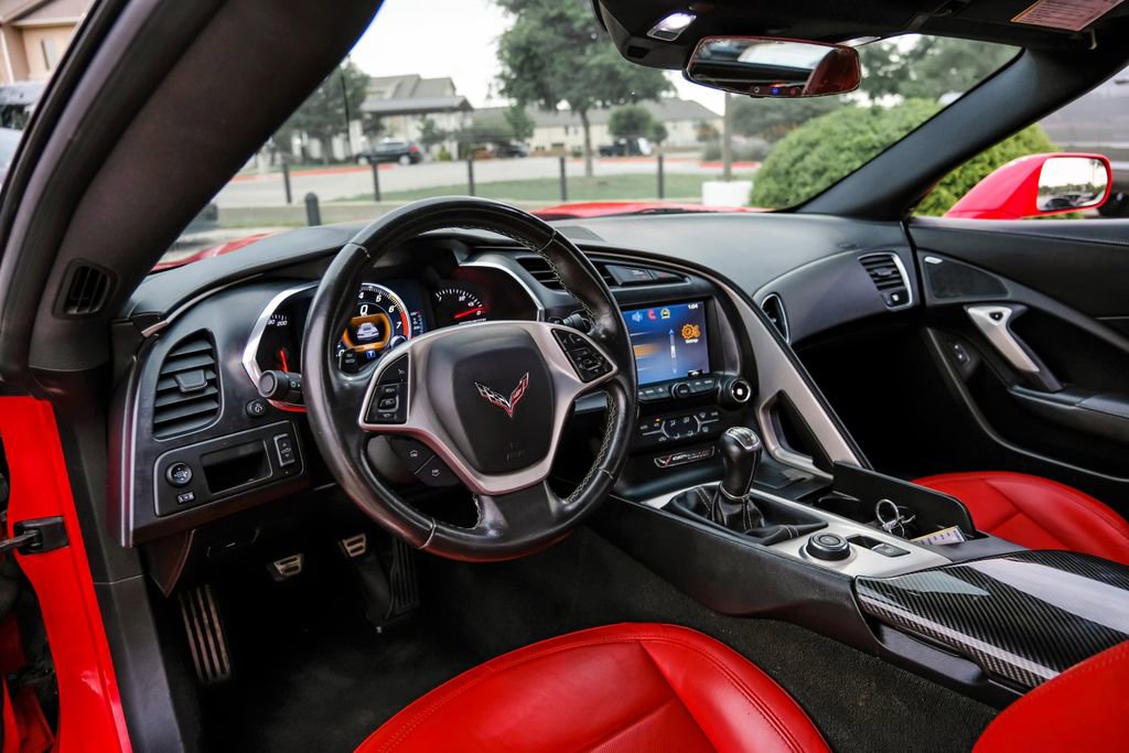 Used 2014 Chevrolet Corvette Stingray Convertible RWD image 16