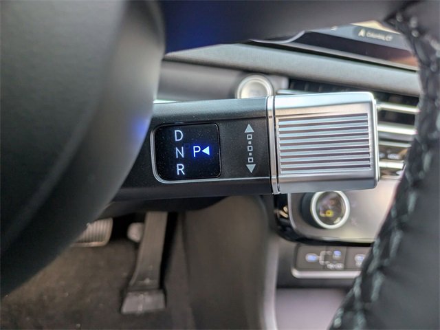 New 2025 Hyundai Tucson Limited image 28