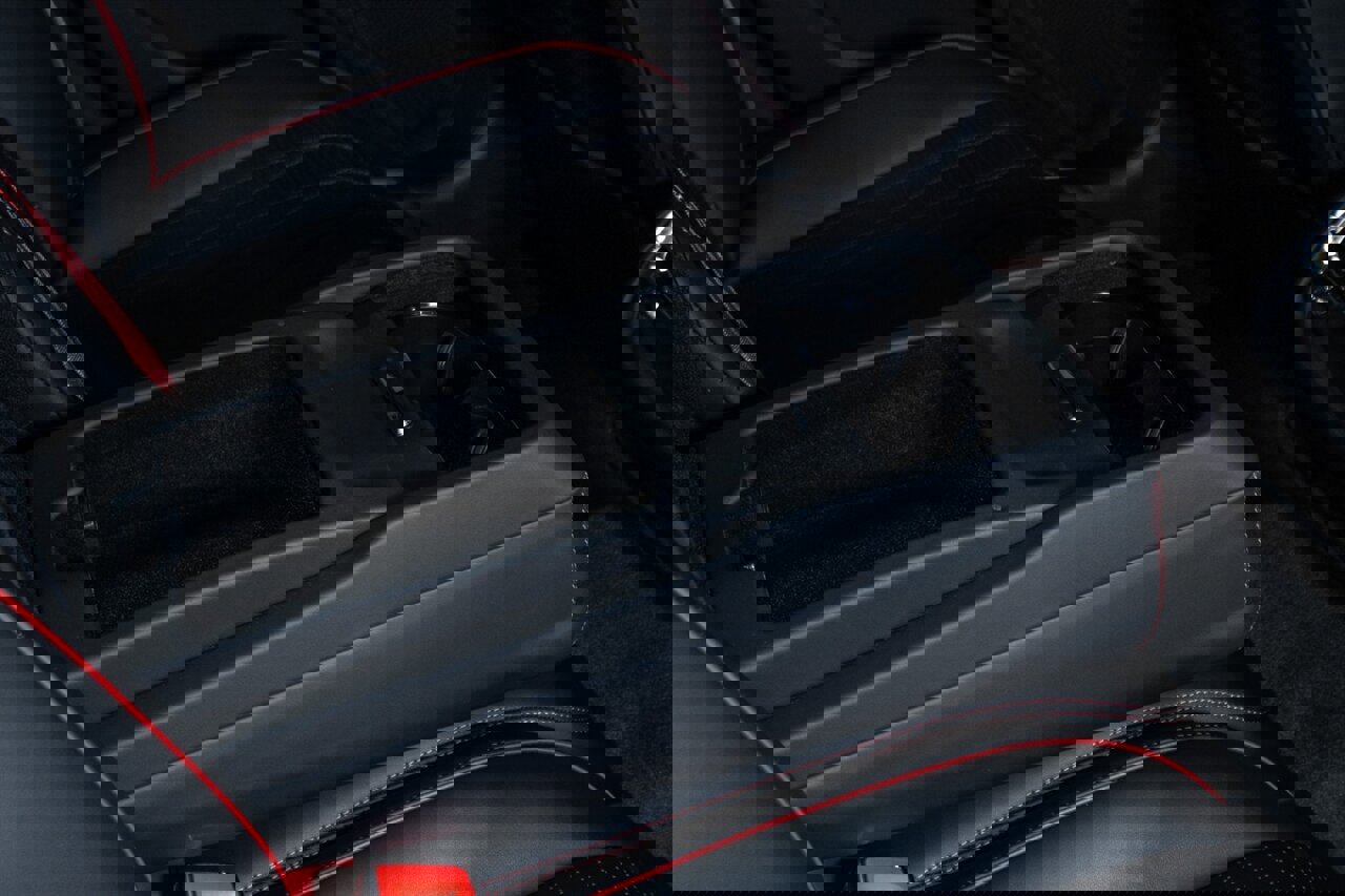 Used 2022 Bentley Flying Spur V8 image 38