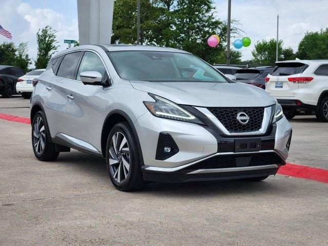 Used 2023 Nissan Murano SL w/ SL Moonroof Package image 3