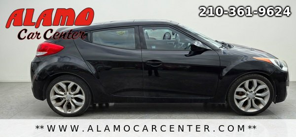 Used 2012 Hyundai Veloster w/ Style Pkg image 6