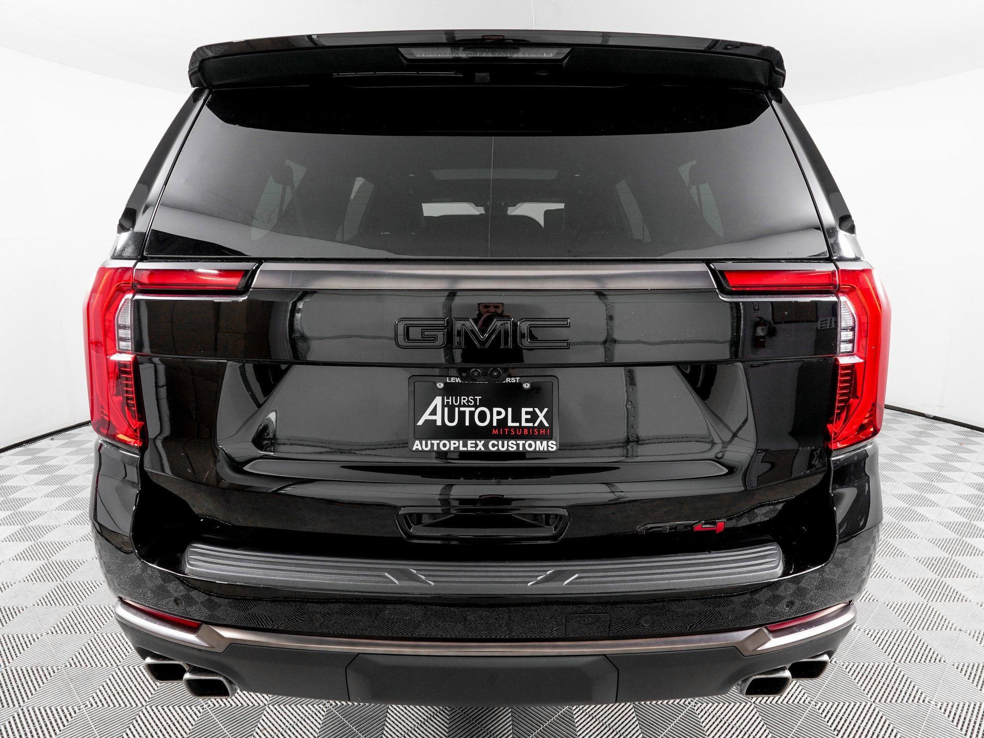 Used 2026 GMC Yukon XL AT4 Ultimate image 7