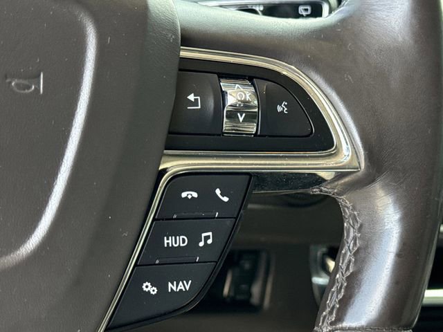 Used 2021 Lincoln Navigator L Black Label AWD/4WD image 42