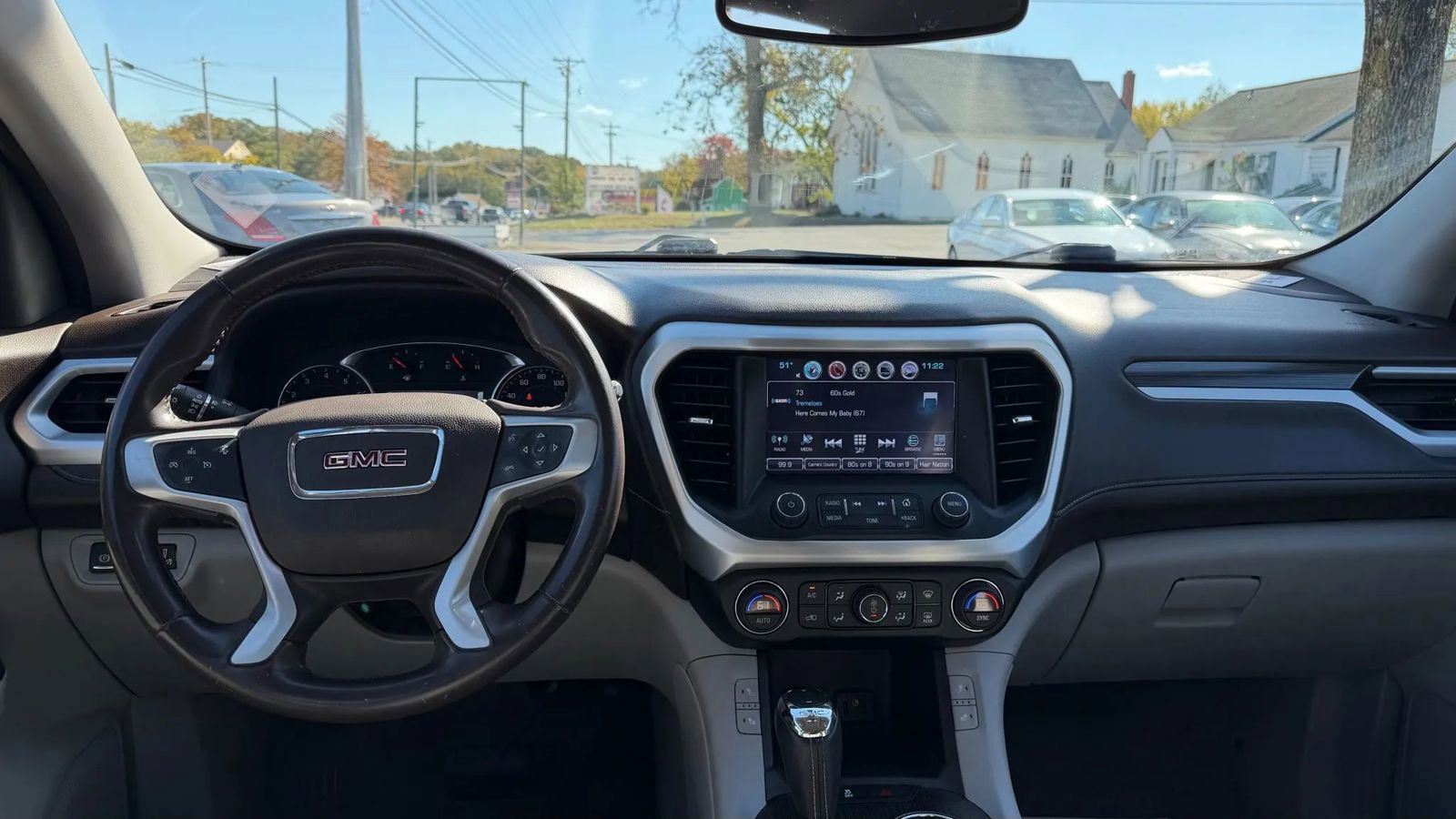 Used 2019 GMC Acadia SLT image 14