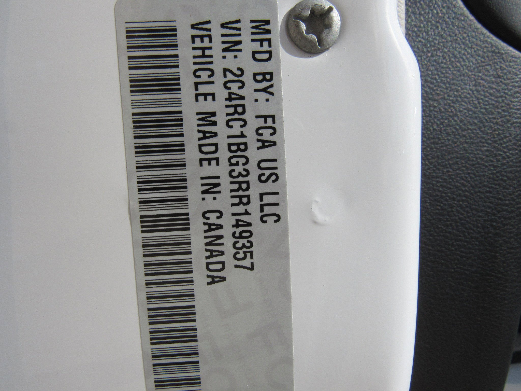 Used 2024 Chrysler Pacifica Touring-L image 26