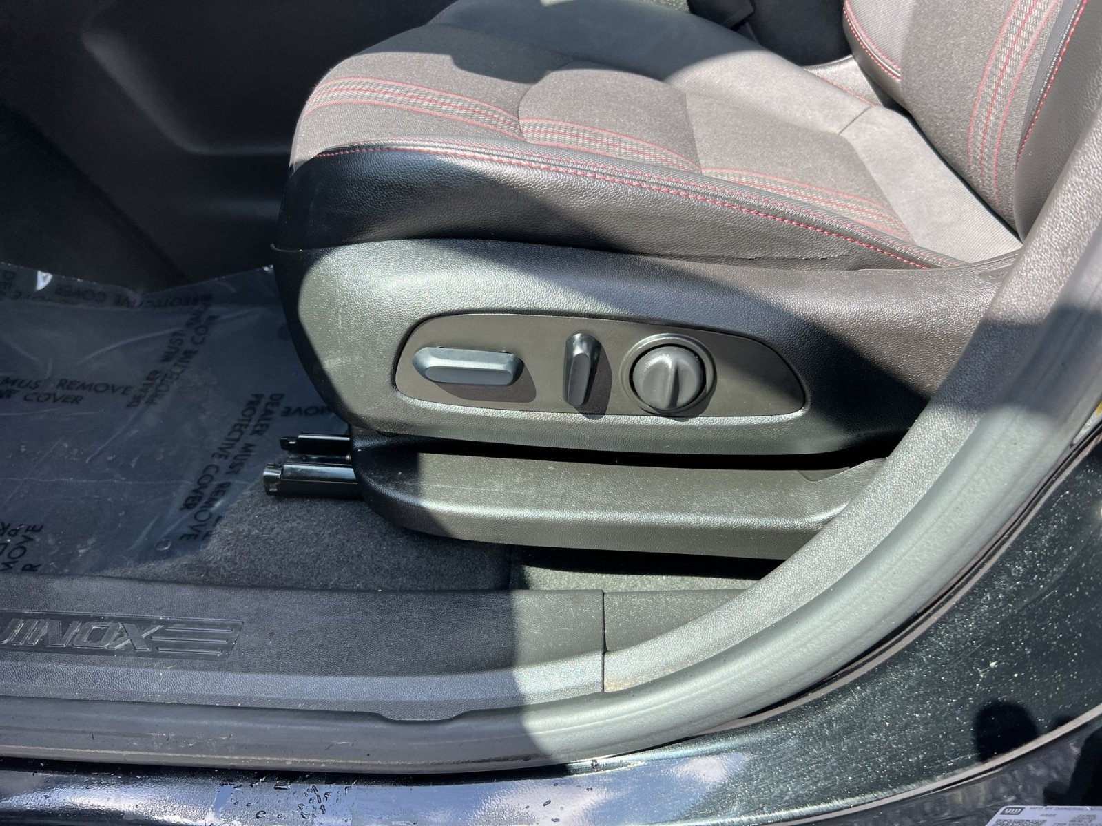 Used 2023 Chevrolet Equinox RS AWD/4WD image 14