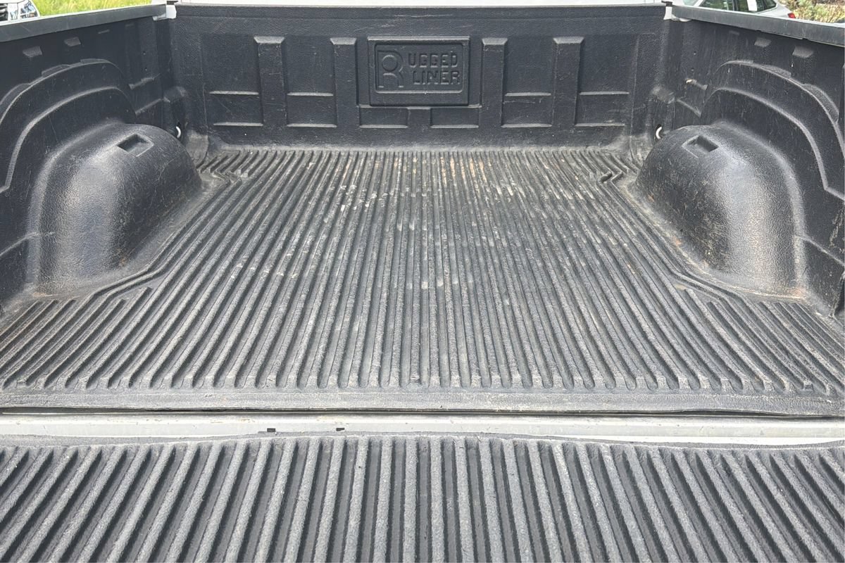 Used 2018 RAM 1500 Express w/ Express Value Package AWD/4WD image 24