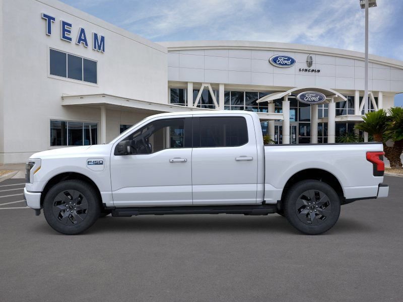 New 2025 Ford F150 Lightning Flash AWD/4WD image 3