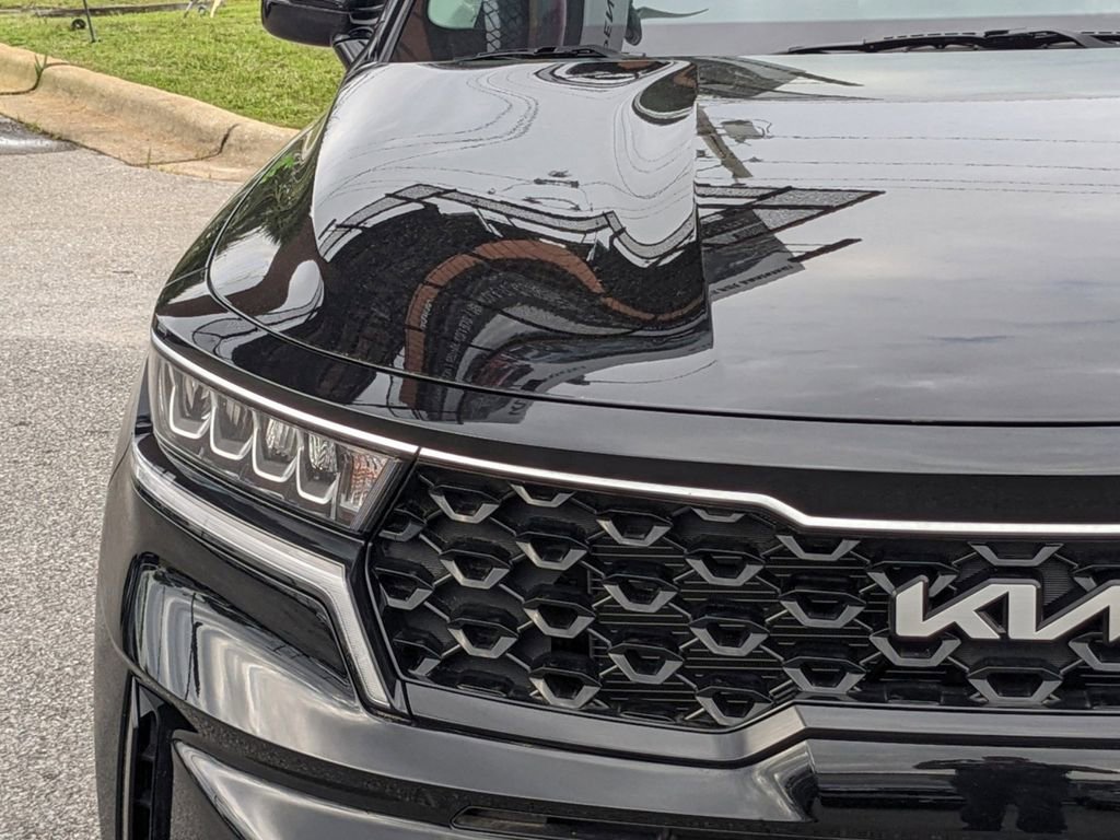 Used 2023 Kia Sorento EX image 10