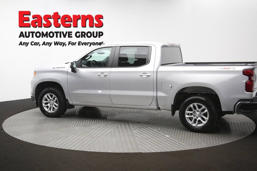 Used 2022 Chevrolet Silverado 1500 LT AWD/4WD image 64