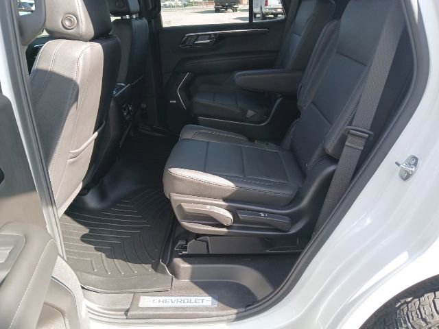Used 2025 Chevrolet Tahoe Z71 w/ Comfort Package AWD/4WD image 25