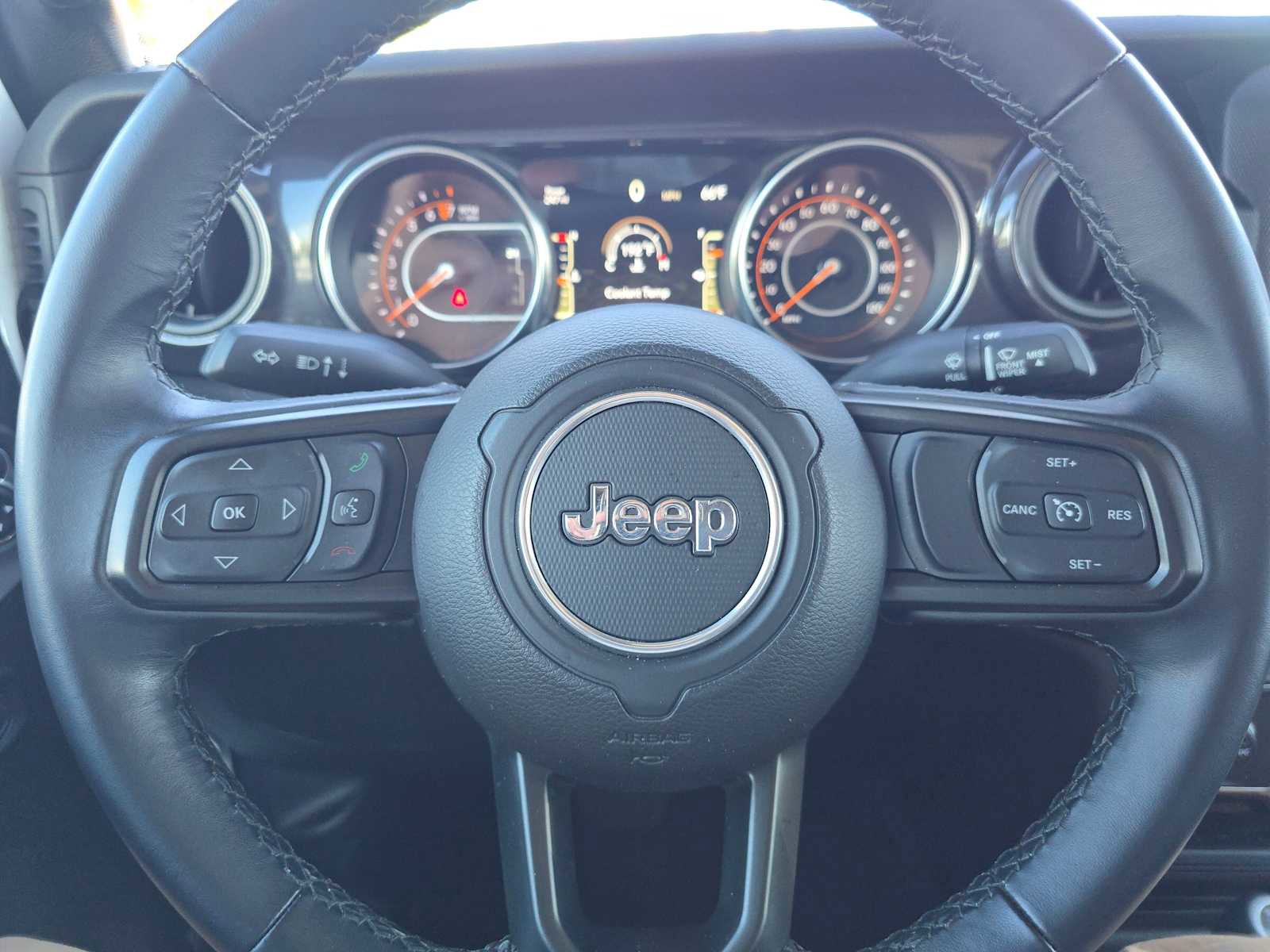Used 2021 Jeep Gladiator Sport image 21