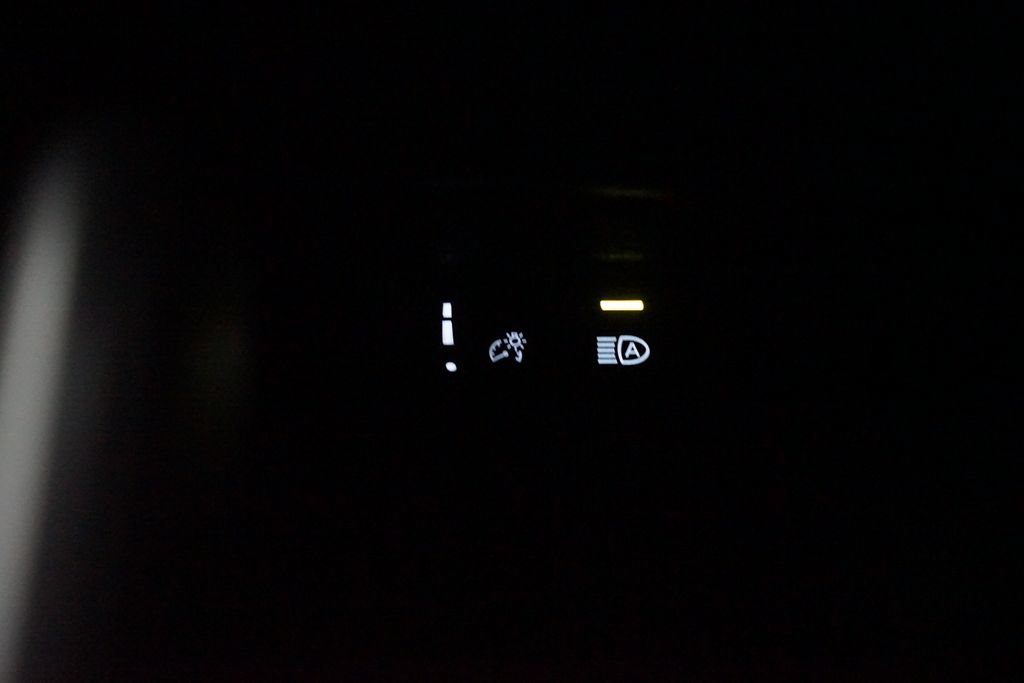 Certified 2024 Toyota Corolla Cross LE FWD image 23