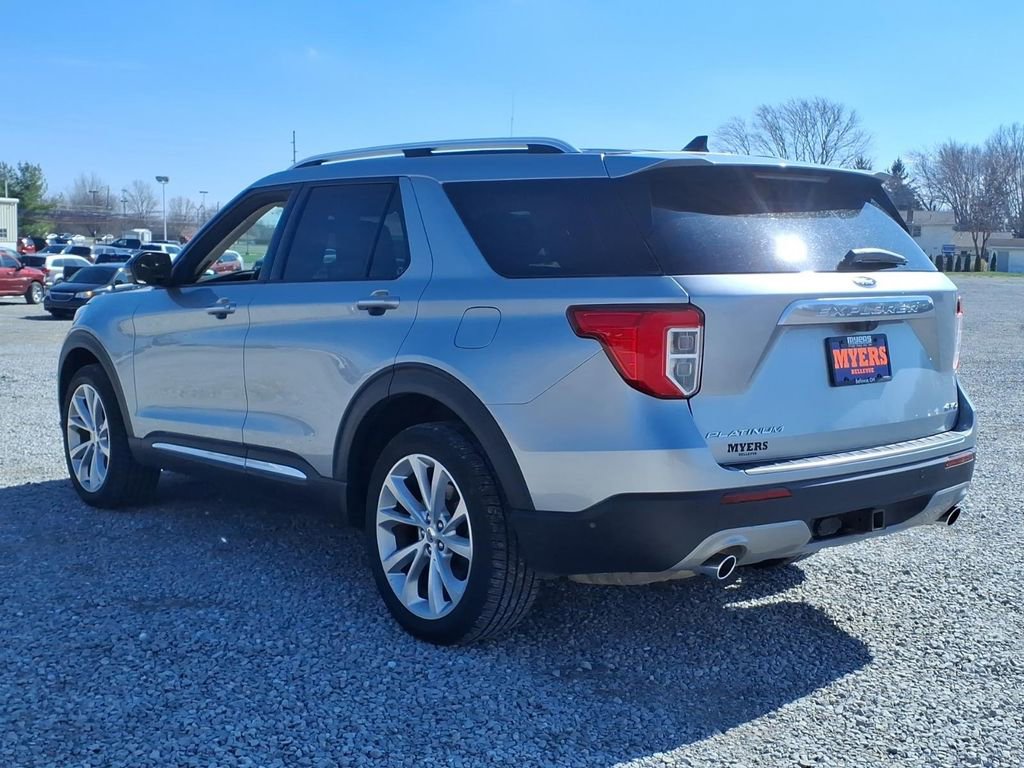 Used 2022 Ford Explorer Platinum w/ Premium Technology Package image 6