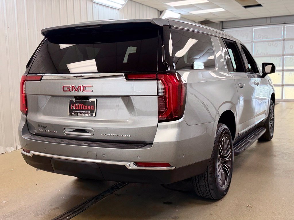 New 2026 GMC Yukon XL Elevation w/ Elevation Premium Package AWD/4WD image 5