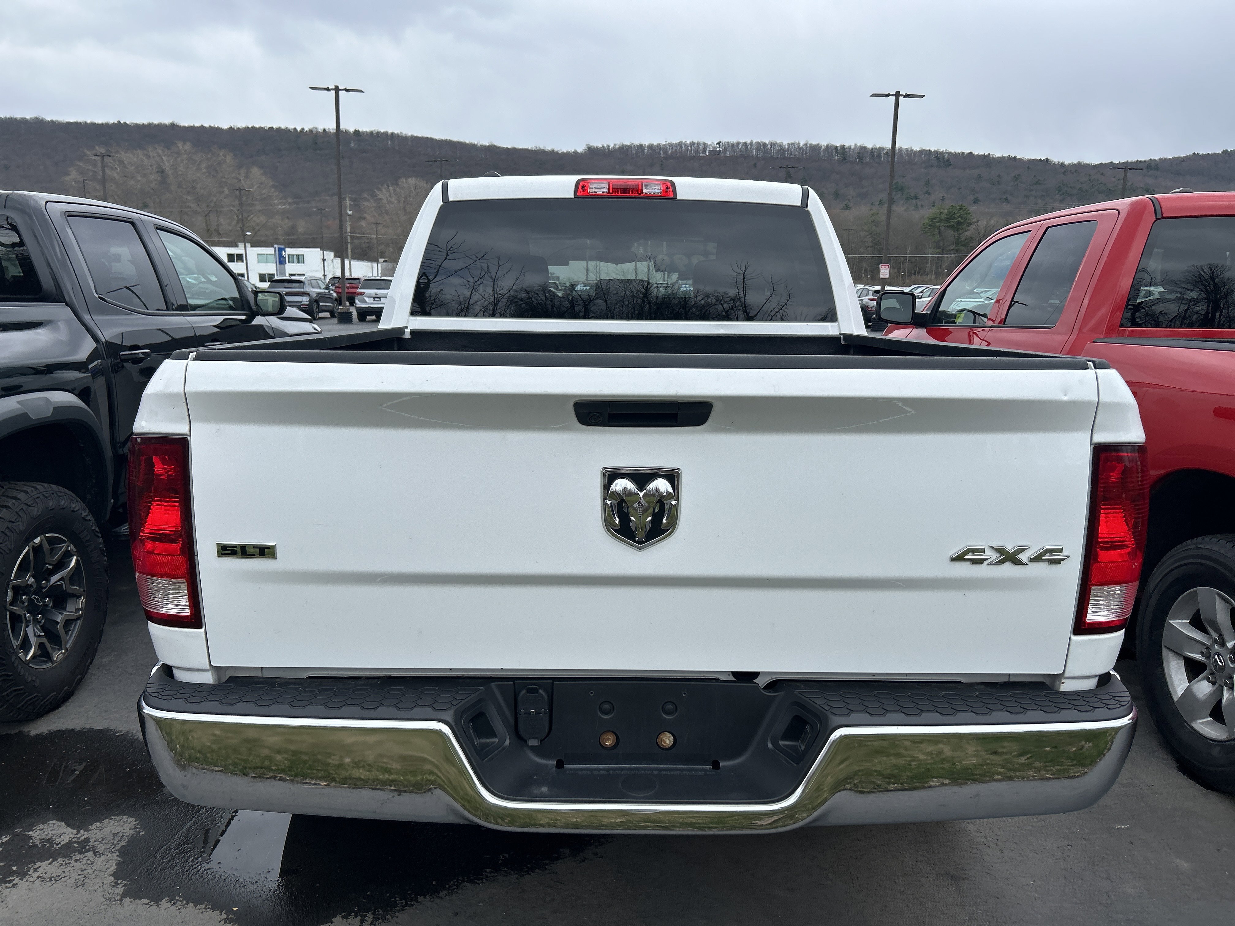 Used 2023 RAM 1500 Classic SLT image 5