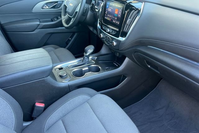 Used 2023 Chevrolet Traverse LT image 20