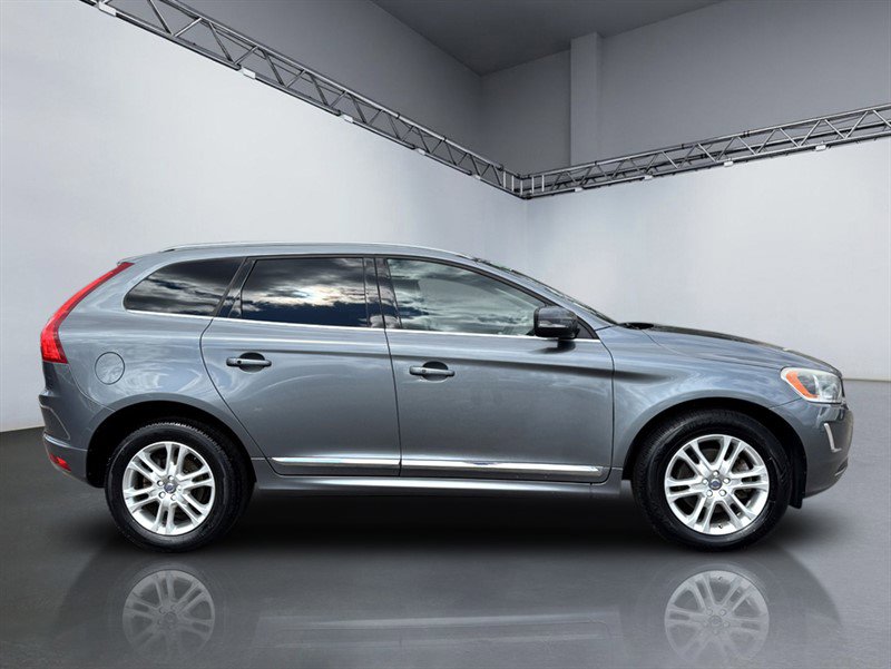 Used 2016 Volvo XC60 T5 Premier image 3