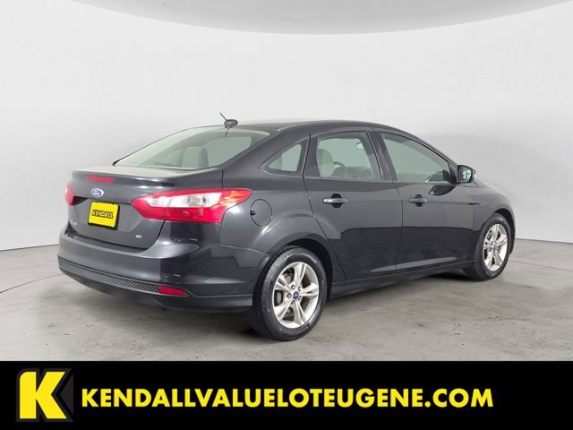 Used 2013 Ford Focus SE w/ SE Winter Pkg image 5
