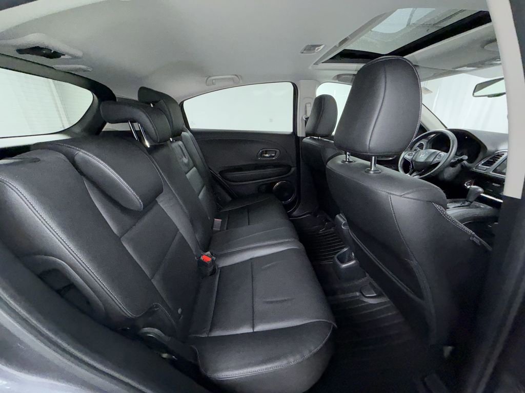 Used 2017 Honda HR-V EX-L image 17