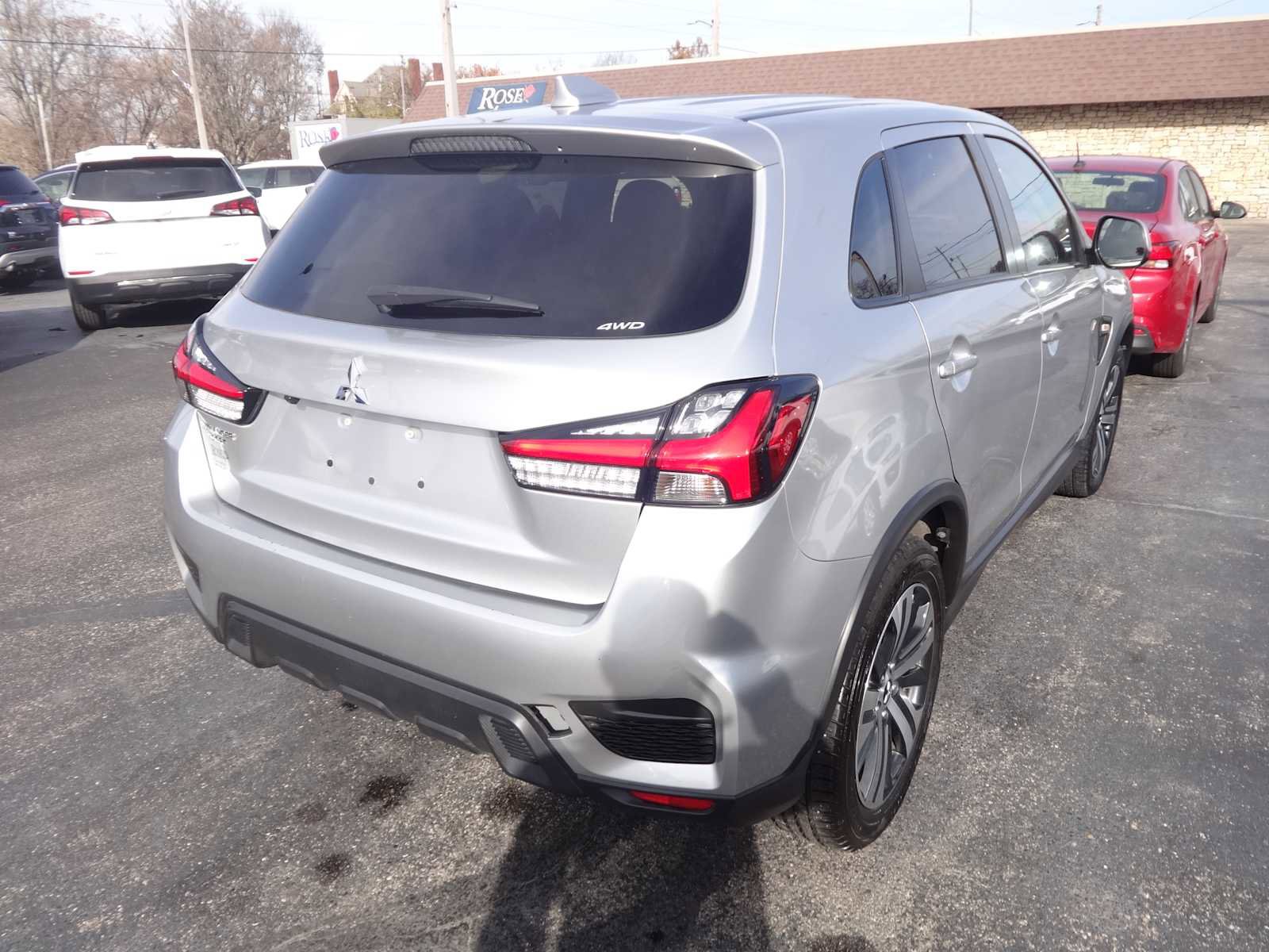 Used 2024 Mitsubishi Outlander Sport ES image 5