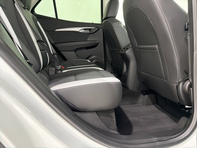 Used 2024 Buick Envision Sport Touring image 23