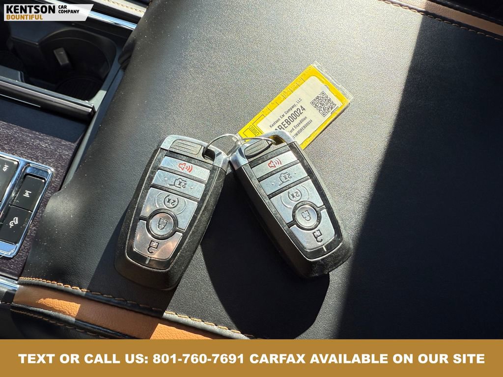 Used 2024 Ford Expedition Platinum image 49