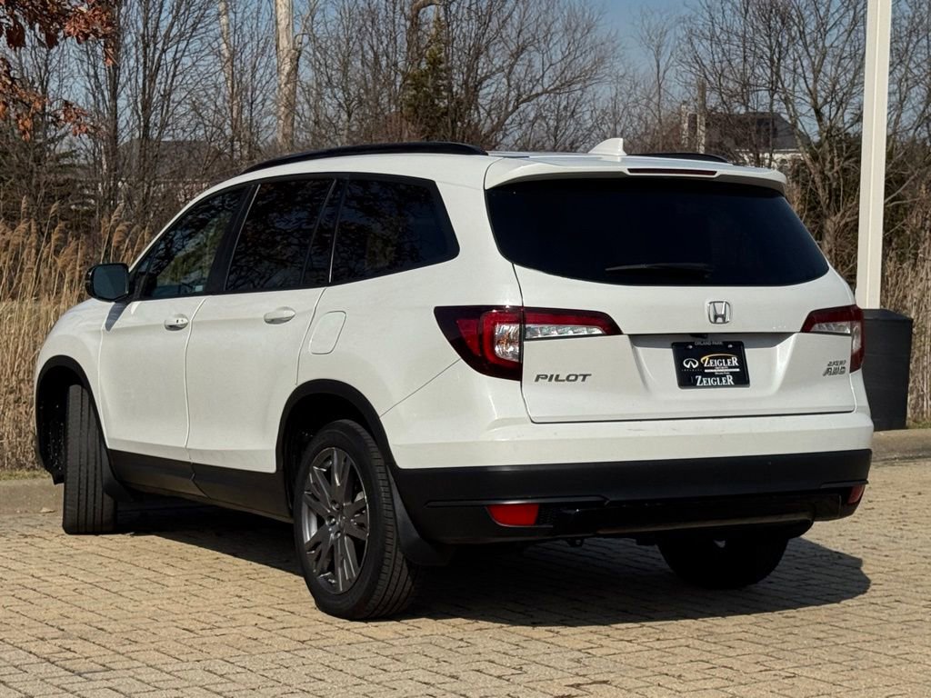 Used 2022 Honda Pilot Sport image 4
