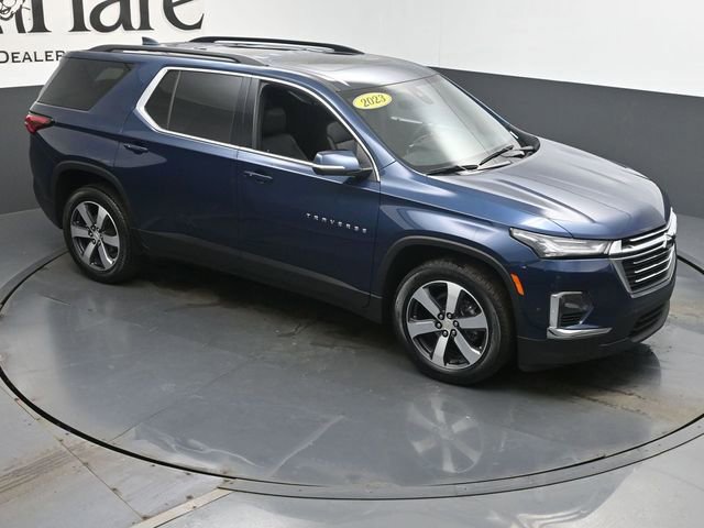 Used 2023 Chevrolet Traverse LT w/ LT Premium Package image 40