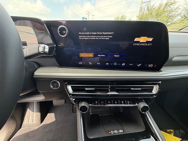 New 2026 Chevrolet Traverse LT AWD/4WD image 14