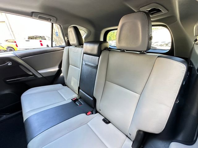 Used 2018 Toyota RAV4 Limited image 36