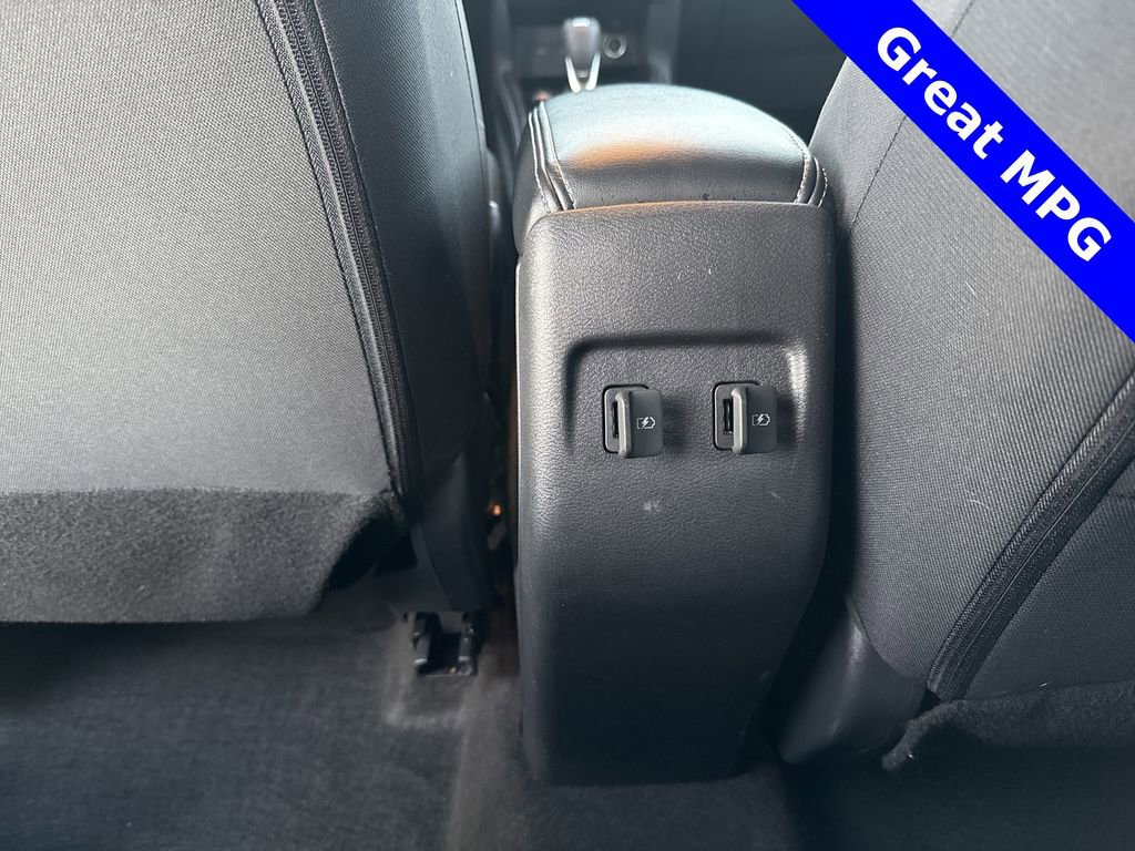 Used 2023 Nissan Kicks SV image 24