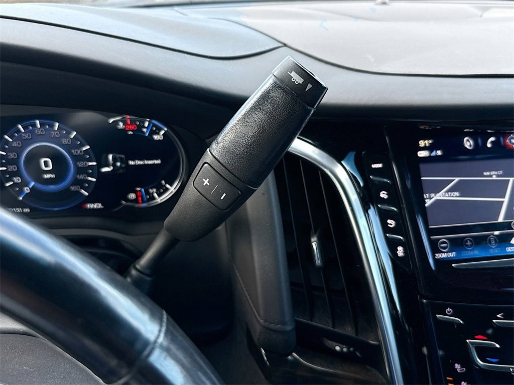 Used 2019 Cadillac Escalade ESV Platinum image 18