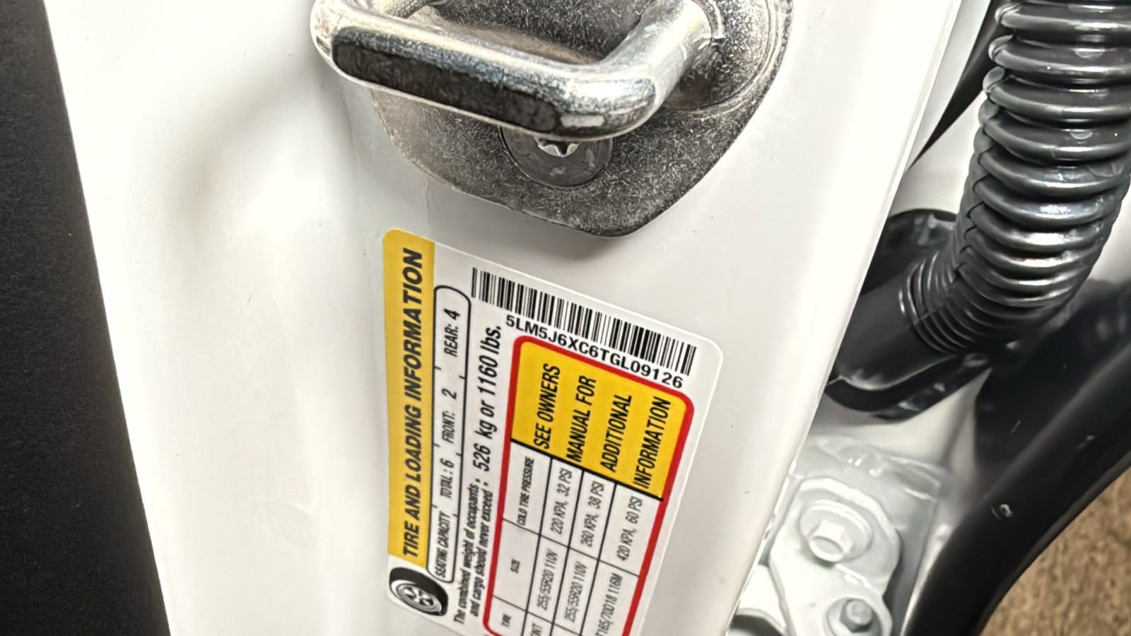 New 2026 Lincoln Aviator AWD image 35