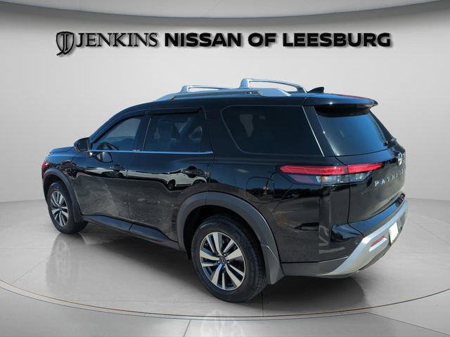 Used 2024 Nissan Pathfinder SL image 9