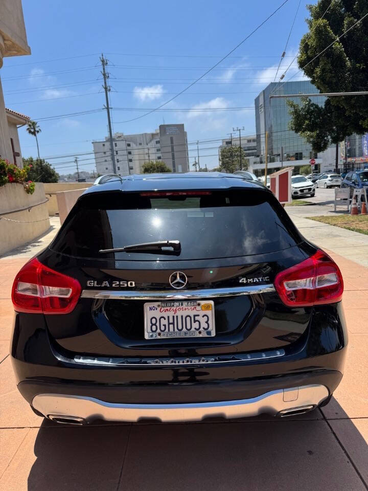Used 2019 Mercedes-Benz GLA 250 4MATIC image 6