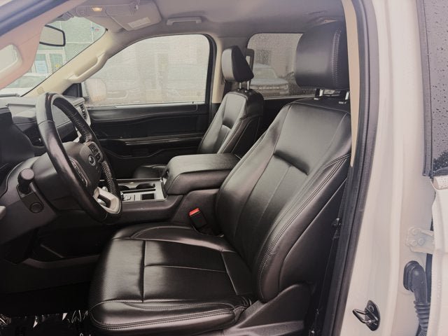 Used 2024 Ford Expedition XLT RWD image 18