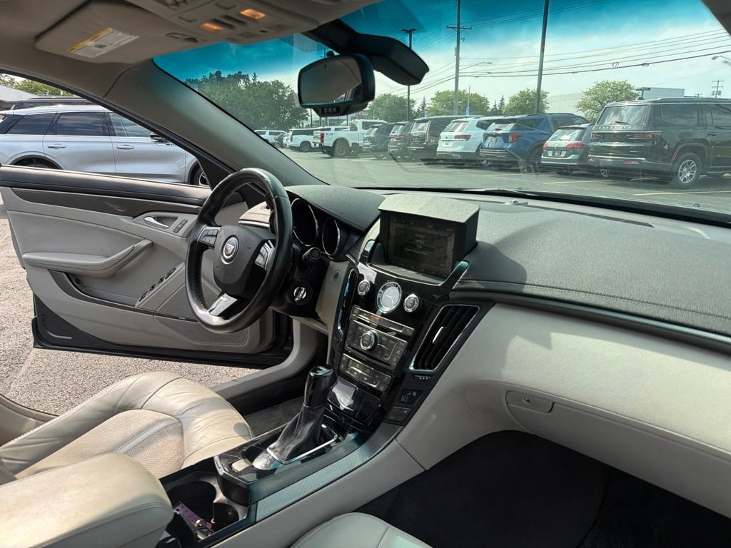 Used 2009 Cadillac CTS V RWD image 15